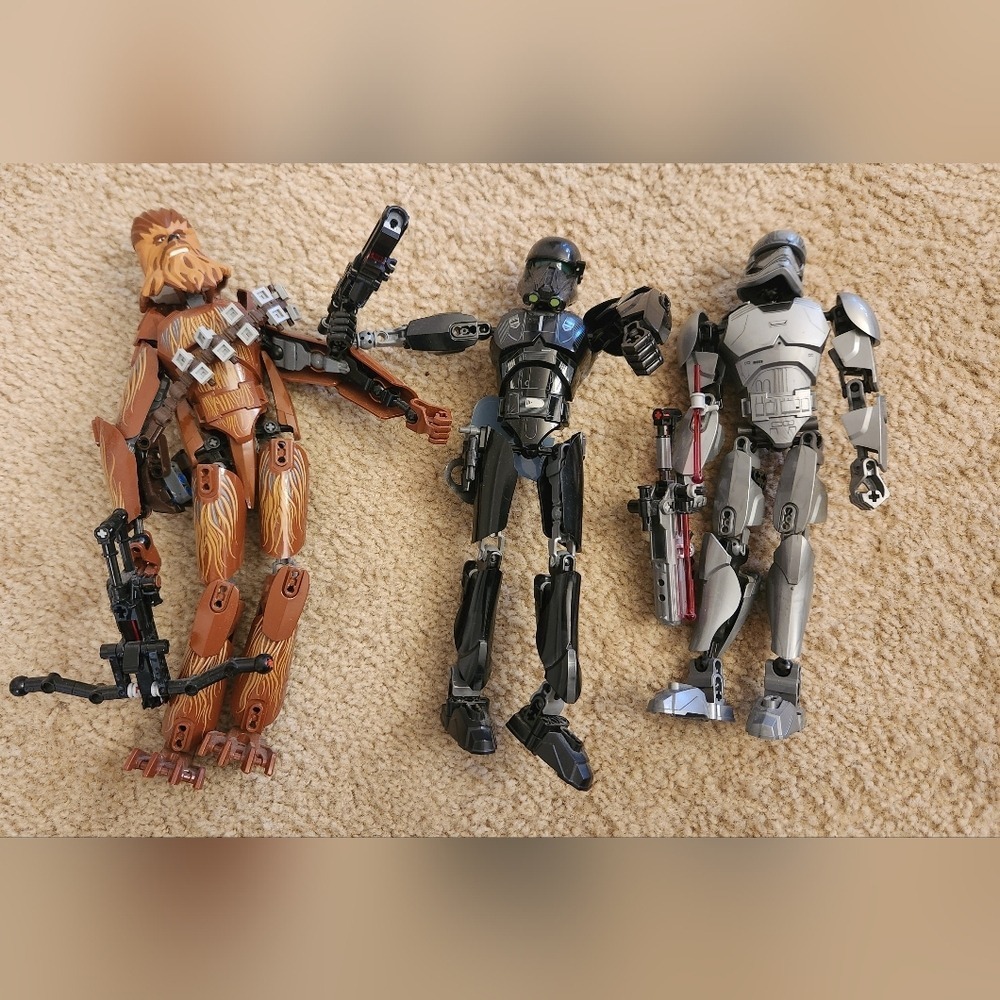 Lego Star Wars 75121 Death Trooper Chewbacca Captian Phasma Lot Of 3 Manual READ